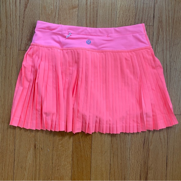 Lululemon Pleat to Street Skirt 2 - Picture 2 of 7